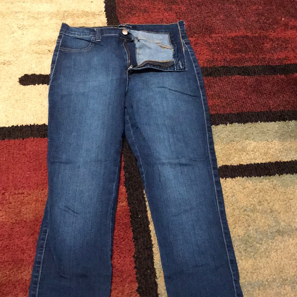Fashion nova jeans